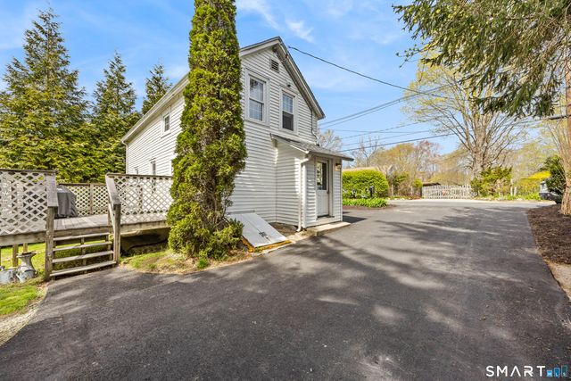 52 Pond Meadow Road, Essex, CT 06442