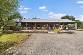 2631 N US 281 Highway, Johnson City, TX 78636