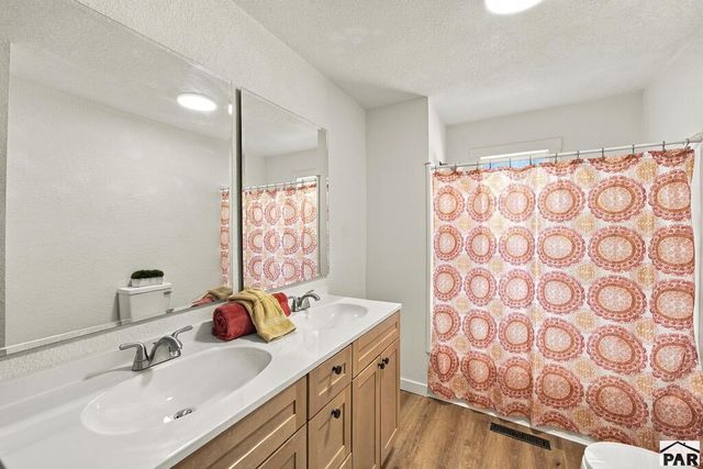 2051 Oriole Rd, Pueblo, CO 81006