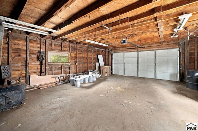 2051 Oriole Rd, Pueblo, CO 81006