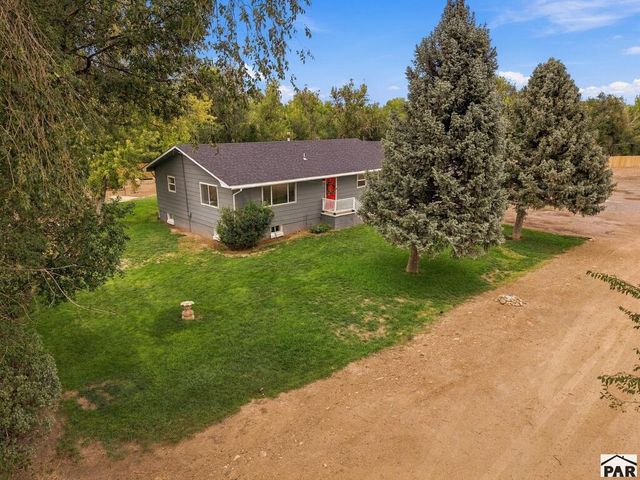 2051 Oriole Rd, Pueblo, CO 81006