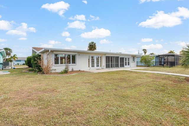 1756 BOCA RATON COURT, Punta Gorda, FL 33950