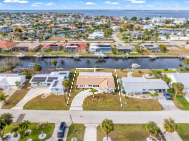 1756 BOCA RATON COURT, Punta Gorda, FL 33950