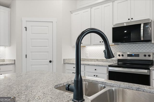 211 Rachel Lane, Hartwell, GA 30643