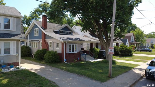 1928 W AYRES Avenue, West Peoria, IL 61604