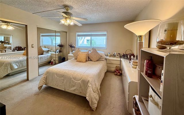30 NW 87th Ave C219, Miami, FL 33172