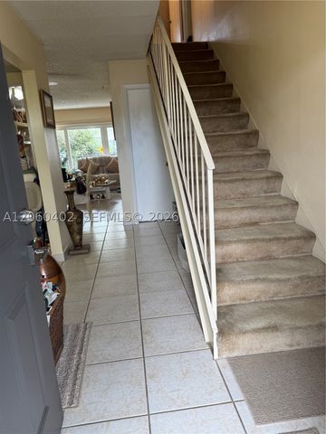 30 NW 87th Ave C219, Miami, FL 33172