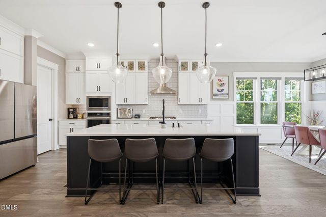 7524 Pinecrest Road, Raleigh, NC 27613