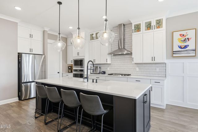 7524 Pinecrest Road, Raleigh, NC 27613