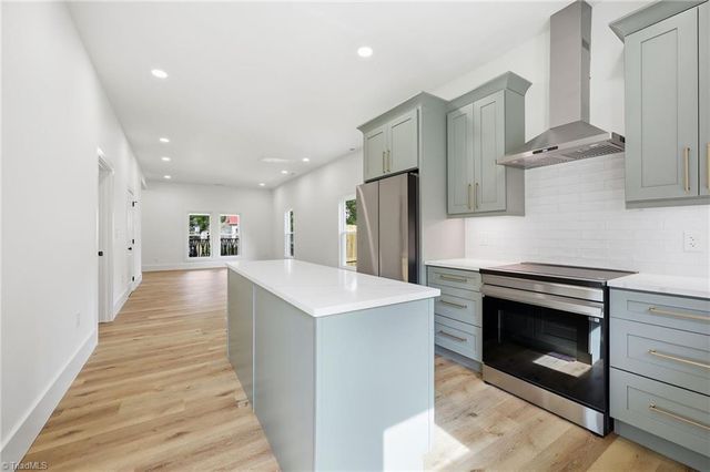 2125 Hollyrood Street, Winston-salem, NC 27127