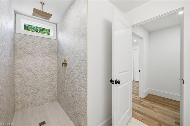 2125 Hollyrood Street, Winston-salem, NC 27127