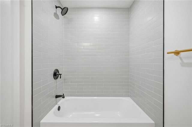 2125 Hollyrood Street, Winston-salem, NC 27127