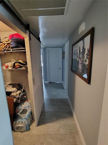 607 OAK RIDGE DRIVE, Brandon, FL 33510