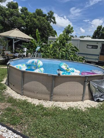 607 OAK RIDGE DRIVE, Brandon, FL 33510