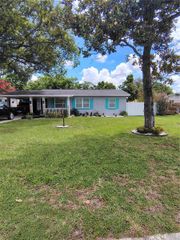 607 OAK RIDGE DRIVE, Brandon, FL 33510
