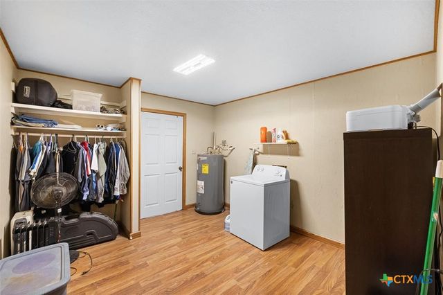 4025 County Road 284, Harwood, TX 78632