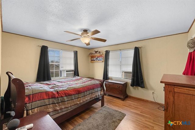 4025 County Road 284, Harwood, TX 78632