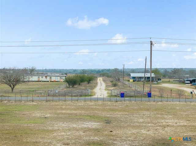 4025 County Road 284, Harwood, TX 78632