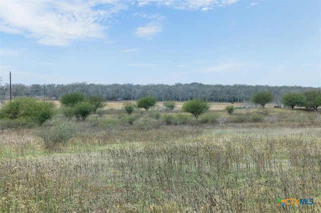 4025 County Road 284, Harwood, TX 78632