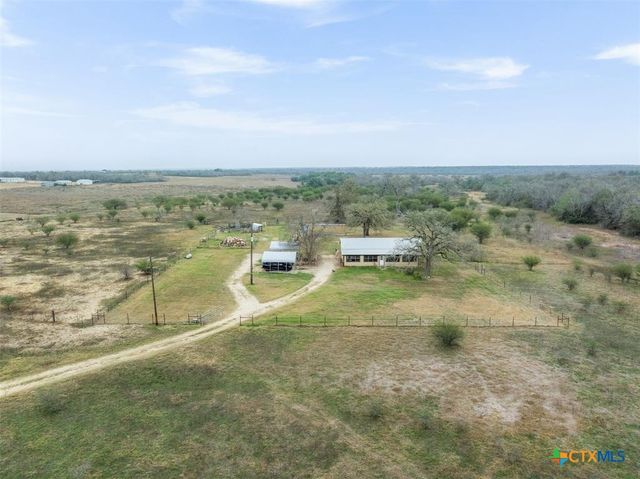 4025 County Road 284, Harwood, TX 78632