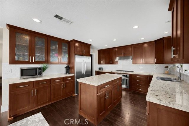 4822 Wisteria Drive, Yorba Linda, CA 92886