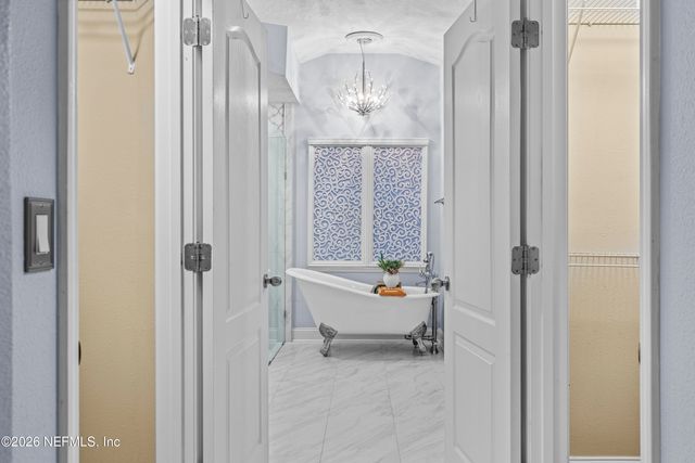 4015 CORMORANT Lane, Middleburg, FL 32068