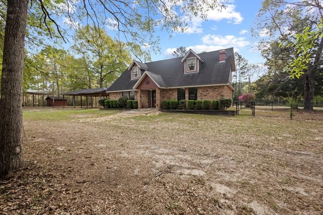 1938 County Road 1520, Warren, TX 77664