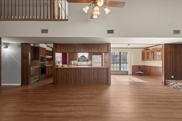 1938 County Road 1520, Warren, TX 77664