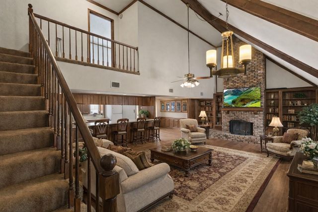 1938 County Road 1520, Warren, TX 77664