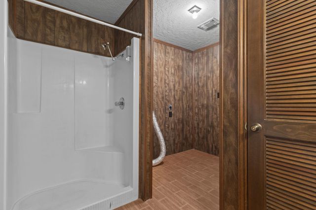 1938 County Road 1520, Warren, TX 77664