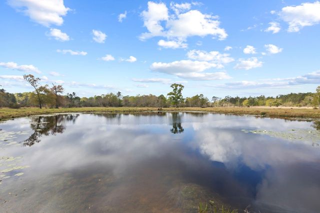 1938 County Road 1520, Warren, TX 77664