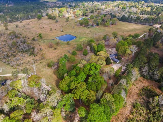 1938 County Road 1520, Warren, TX 77664