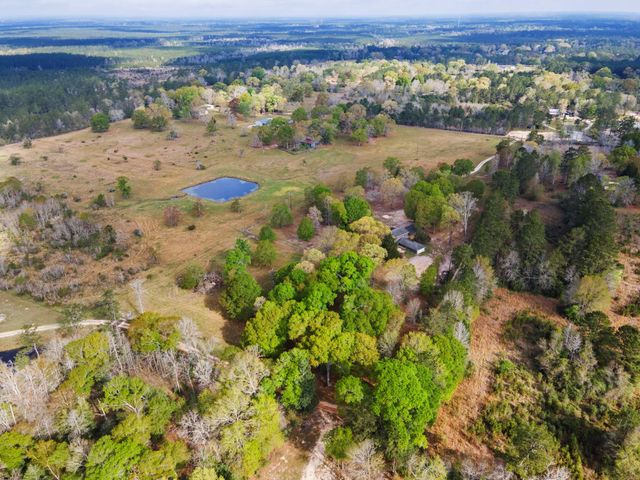 1938 County Road 1520, Warren, TX 77664