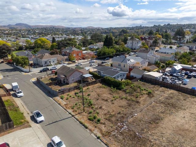 615 Mclane Street, Vallejo, CA 94590