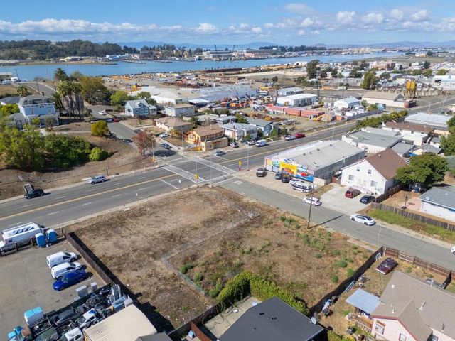 615 Mclane Street, Vallejo, CA 94590