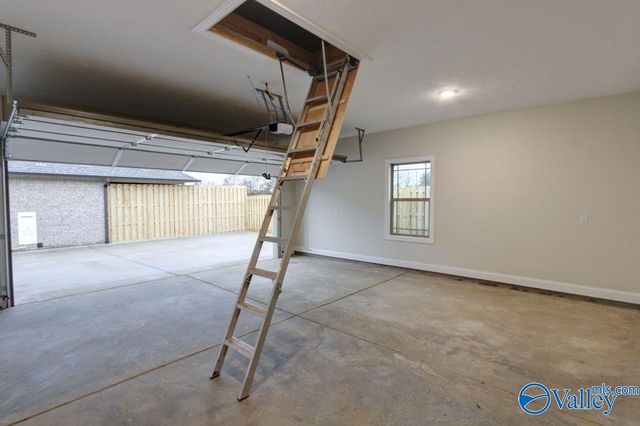 26469 Old Town Drive, Athens, AL 35613