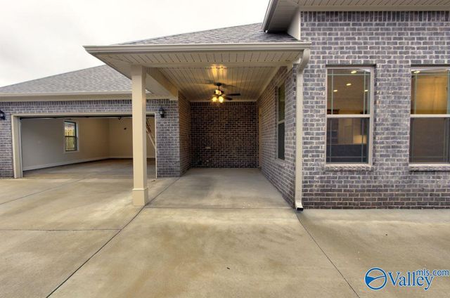 26469 Old Town Drive, Athens, AL 35613