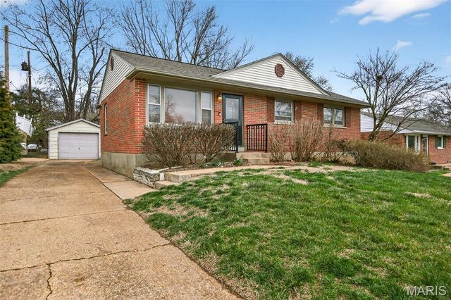 10845 Vargas Drive, St Louis, MO 63123