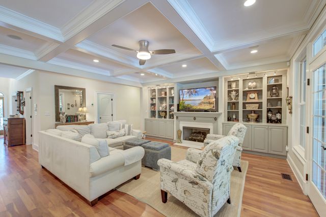 1000 Mt Whitney Drive, Summerville, SC 29483