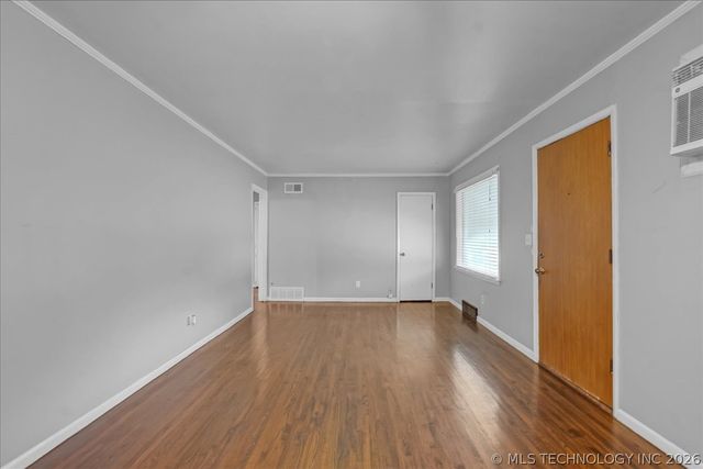 7104 E 8th Street, Tulsa, OK 74112