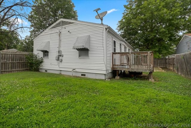 7104 E 8th Street, Tulsa, OK 74112