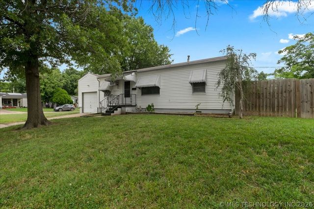 7104 E 8th Street, Tulsa, OK 74112