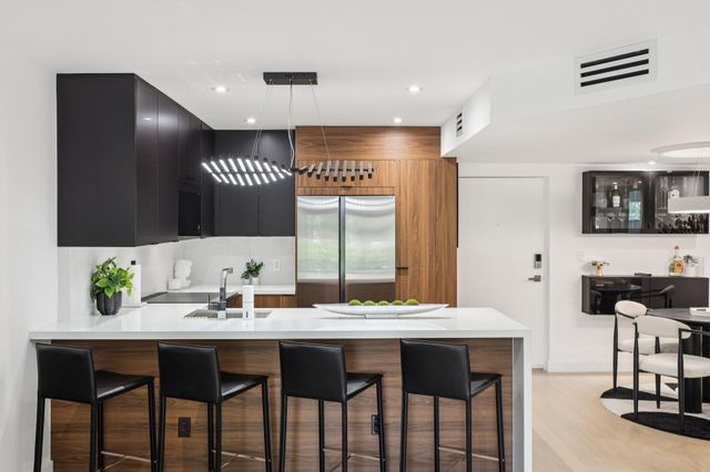 3004 NE 5th Terrace 101-c, Wilton Manors, FL 33334