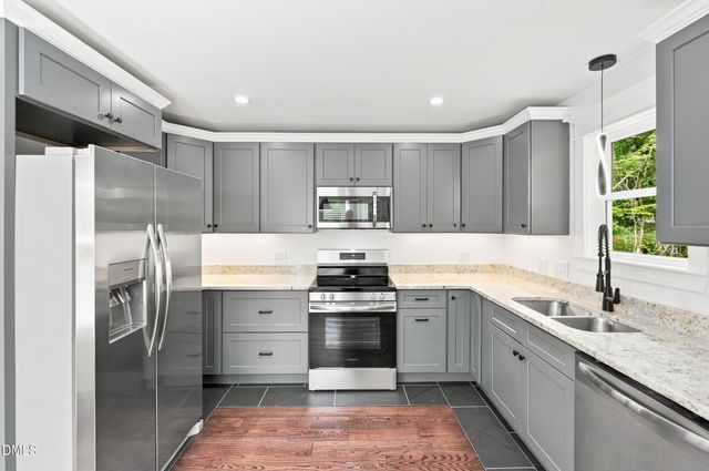 105 Tinnin Road, Efland, NC 27243