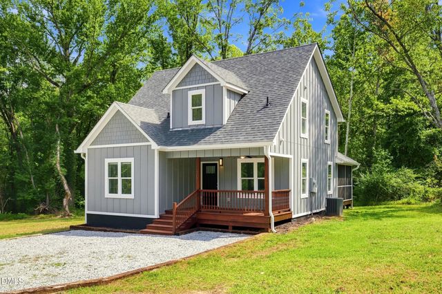 105 Tinnin Road, Efland, NC 27243