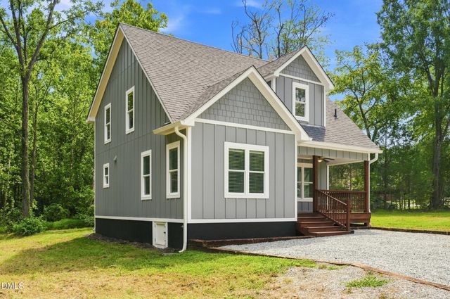 105 Tinnin Road, Efland, NC 27243