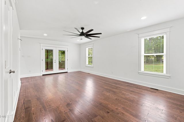 105 Tinnin Road, Efland, NC 27243