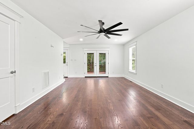 105 Tinnin Road, Efland, NC 27243