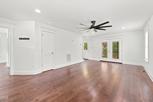 105 Tinnin Road, Efland, NC 27243