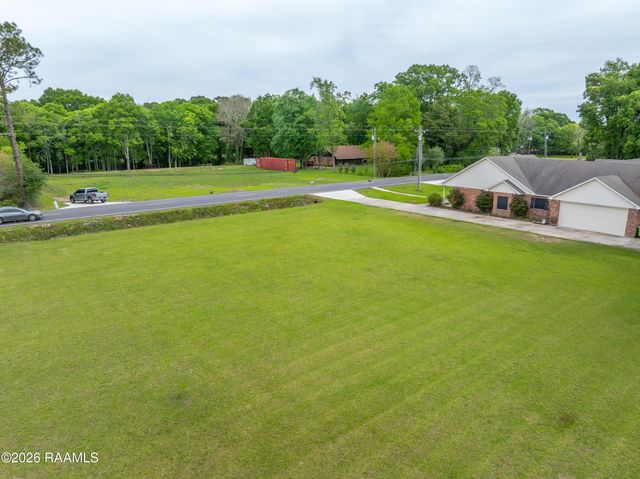 2396 Rees Street Ext, Breaux Bridge, LA 70517